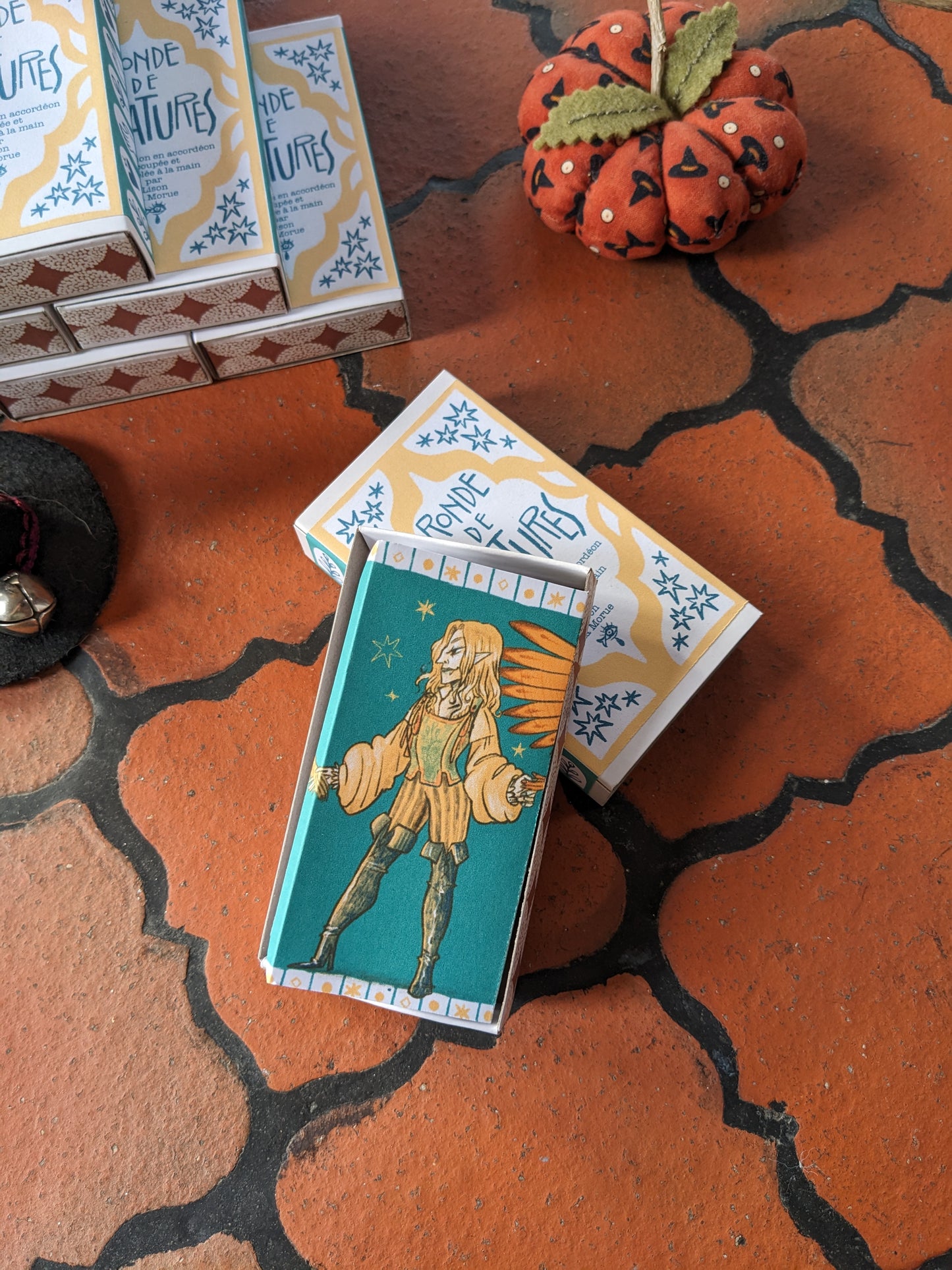 Ronde de Créatures - Mini Edition accordéon