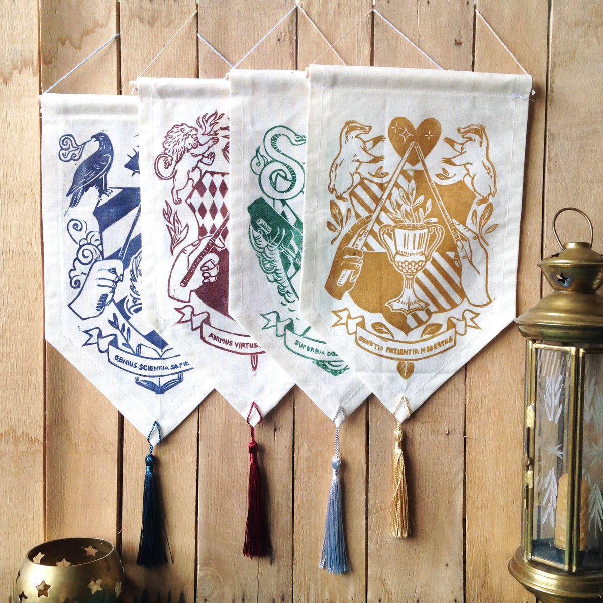 Bannière murale de la maison Serpentard, Harry Potter ⚔️ Boutique Épées